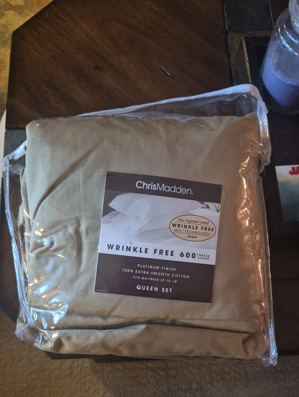 Chris Madden Wrinkle Free 600 Thread Count Queen Sheet Set - Pure Gold Color New